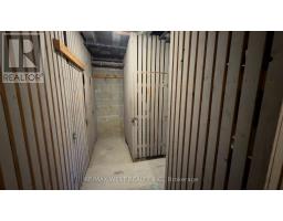 29 - 10 Crown Hill Place, Toronto, ON M8Y4C6 Photo 12