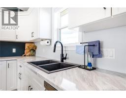 31 Kappa Avenue, photo 11