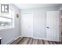 31 Kappa Avenue, photo 20
