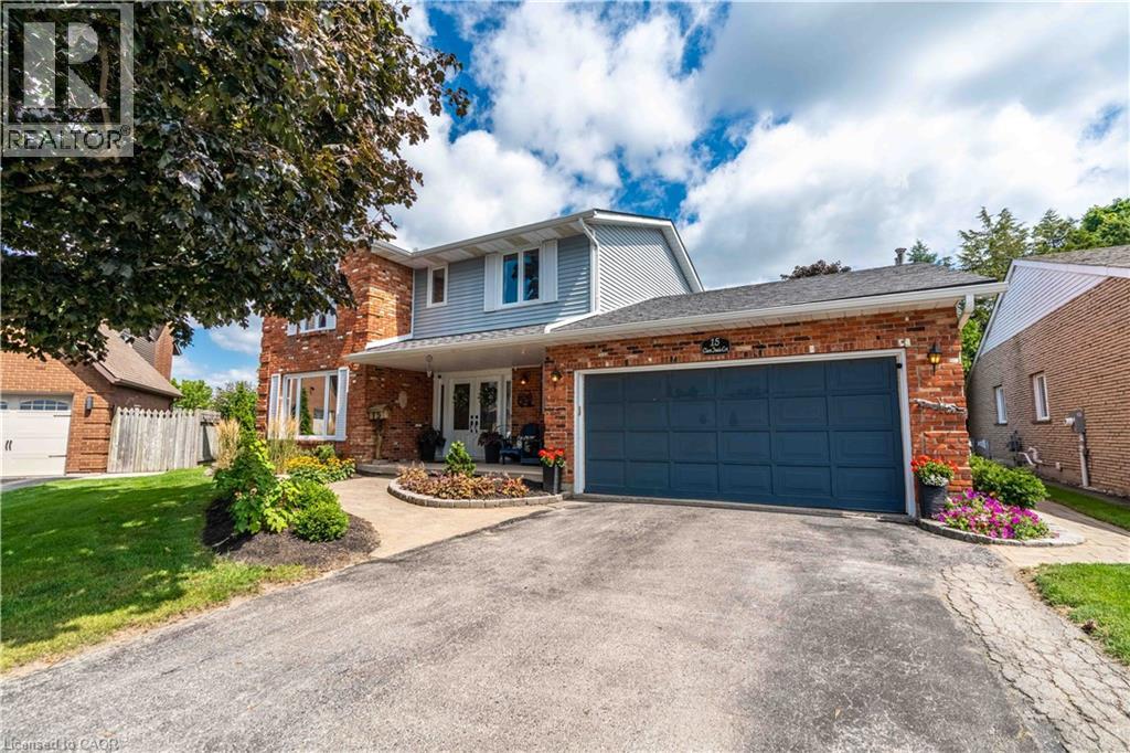 15 CLARE INNIS Court, Caledonia — photo 2