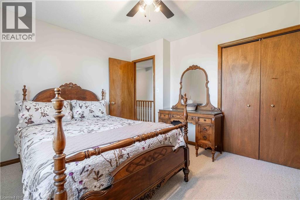 15 Clare Innis Court — photo 36