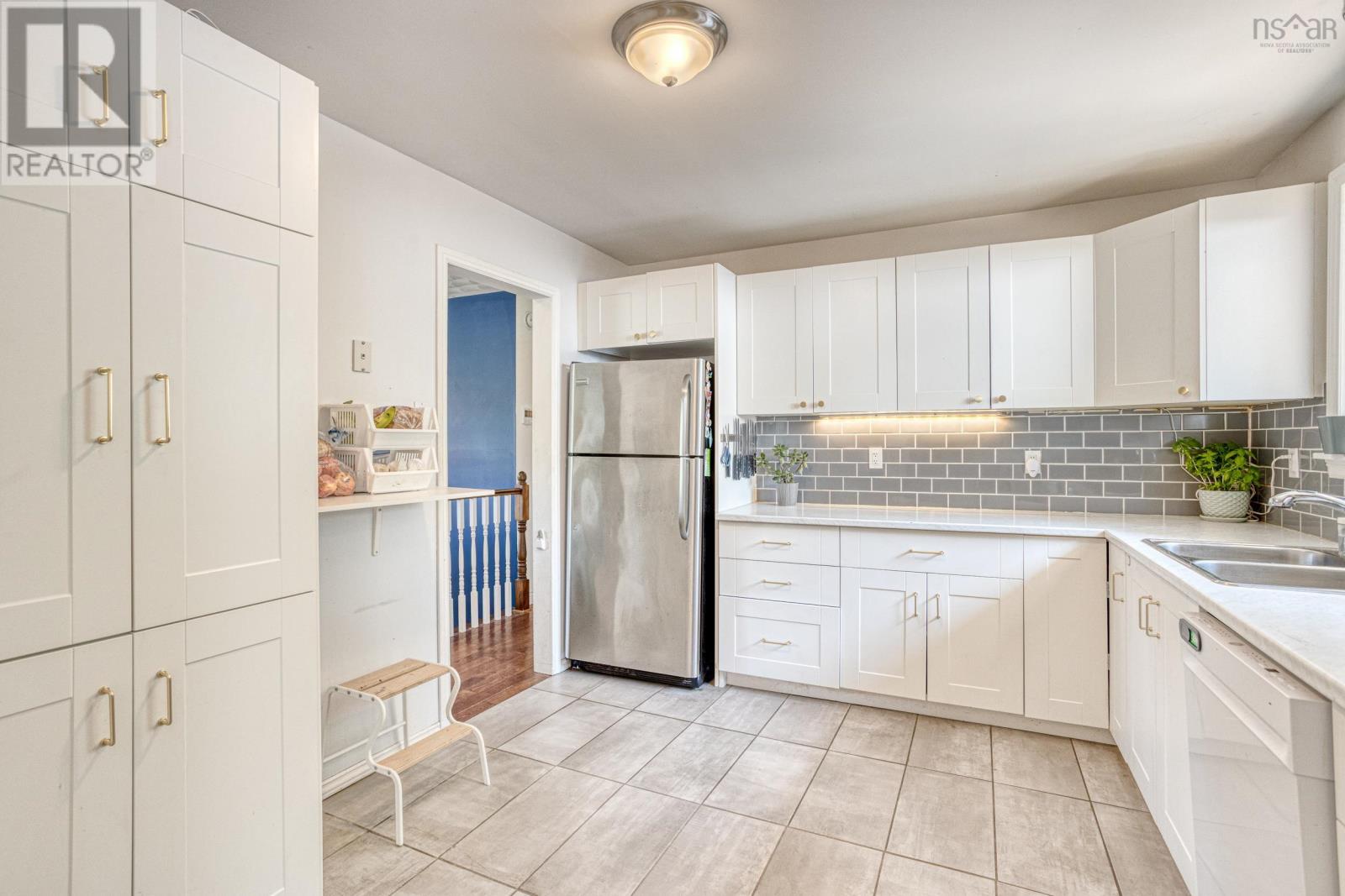 37 Theresa Court - Image 7