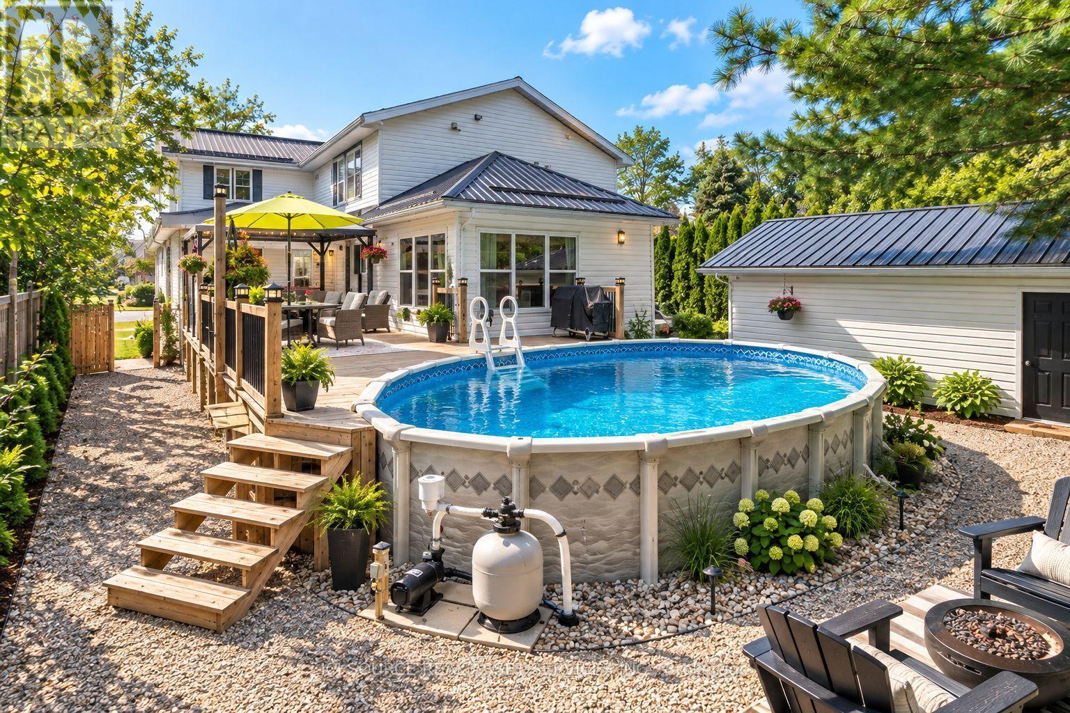 120 CAMPBELL AVENUE - 4