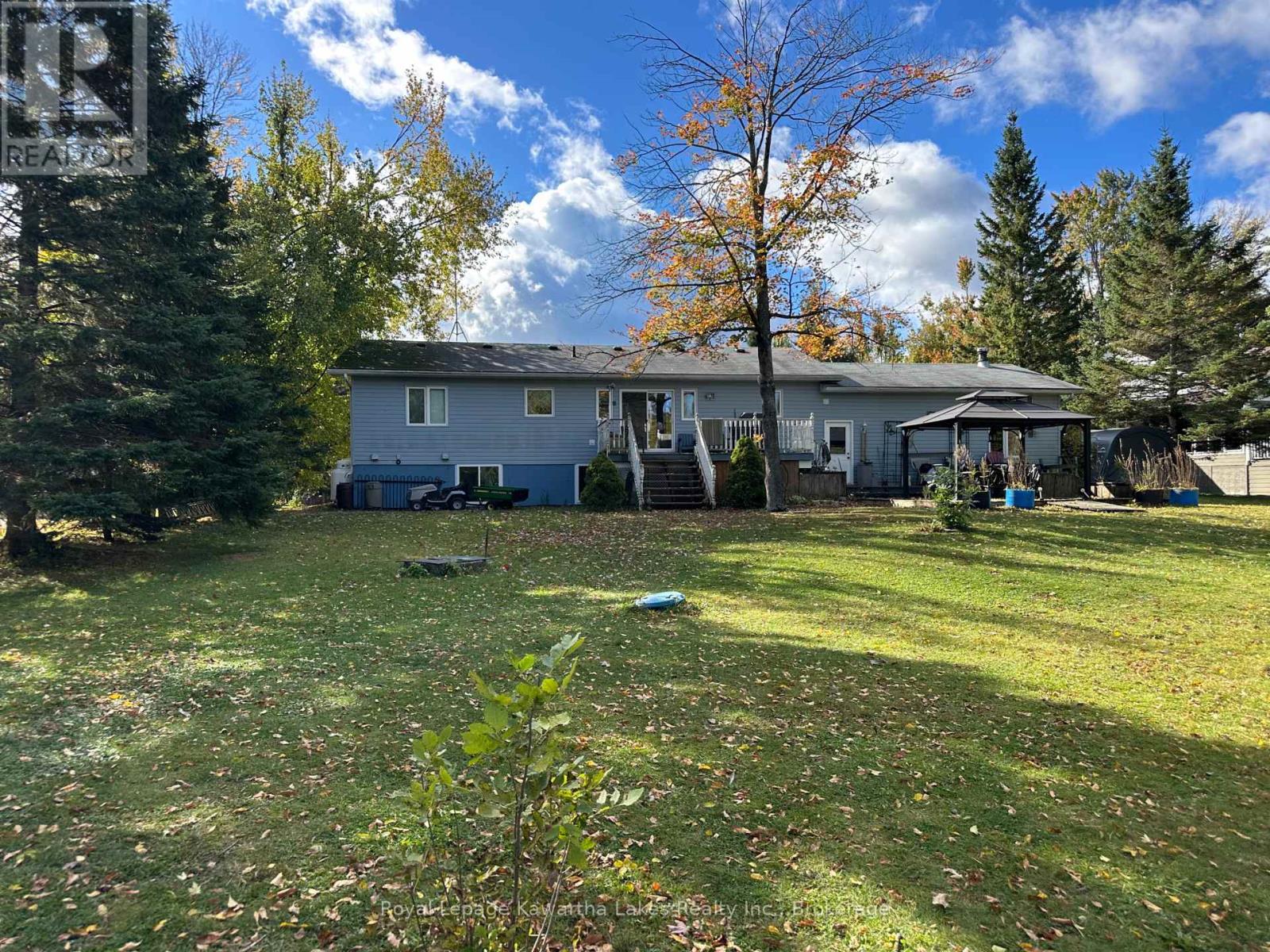 62 EVANS DRIVE