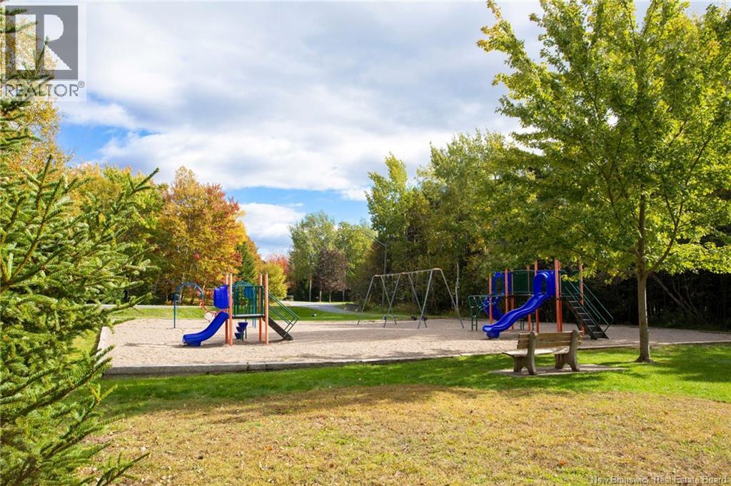 108 Robin Hood Lane - 49