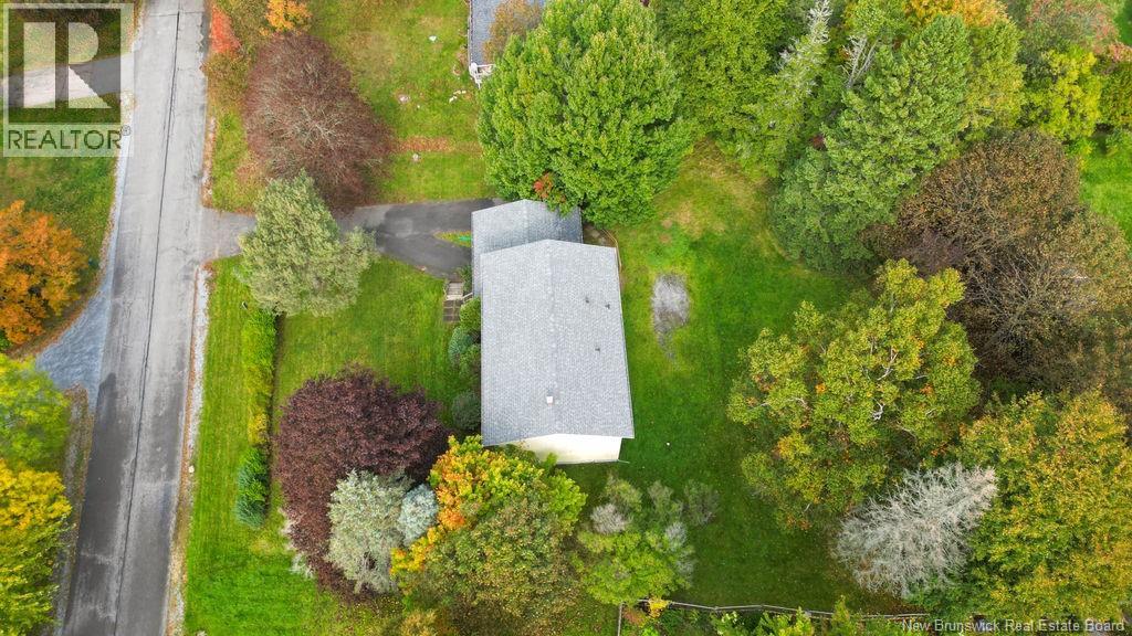 108 Robin Hood Lane - 46