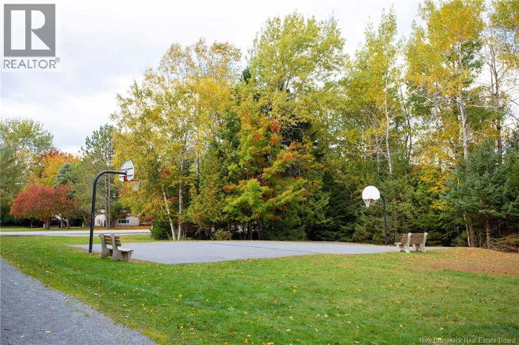 108 Robin Hood Lane - 50