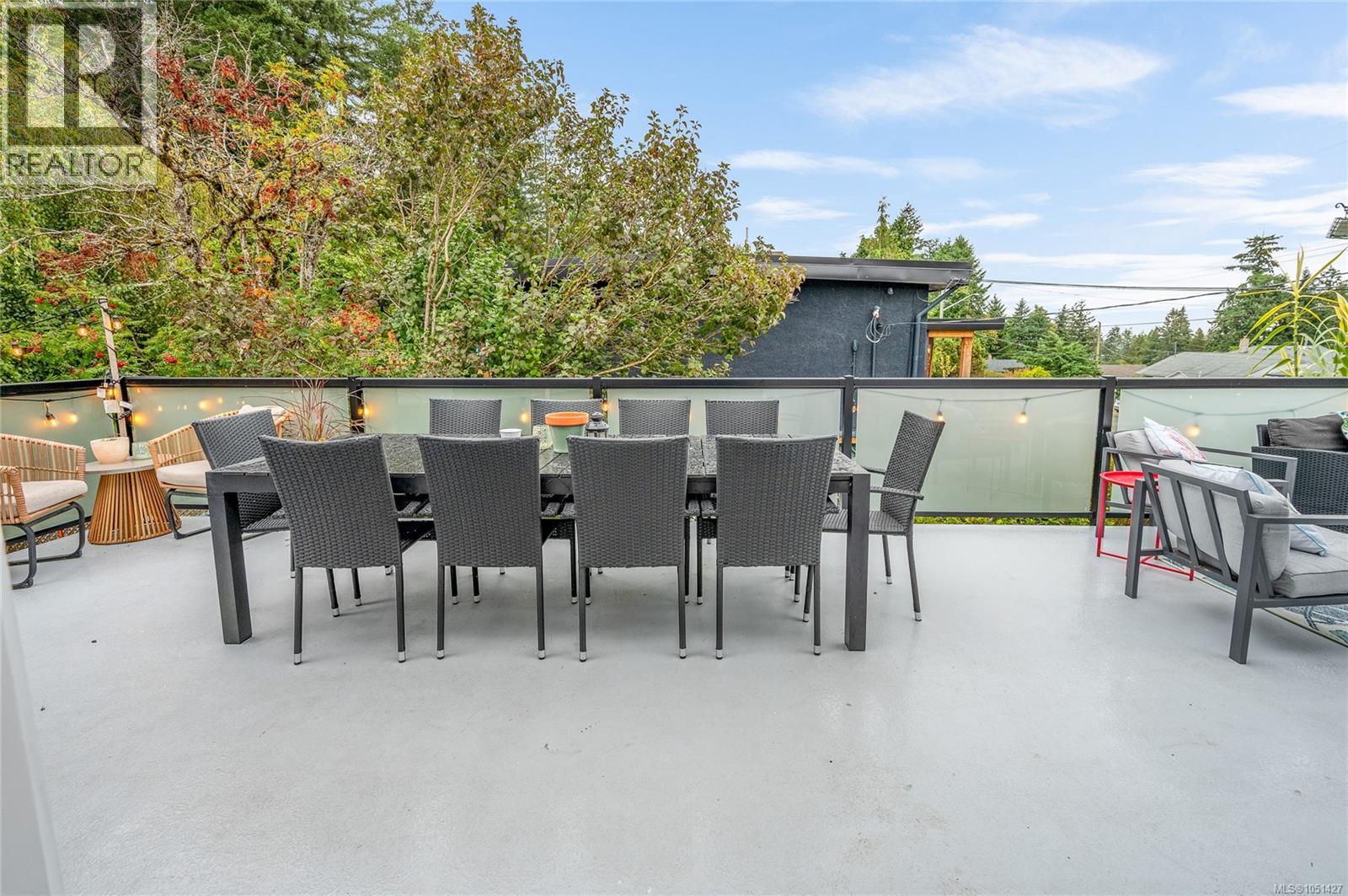 262 Villa Rd - Image 18