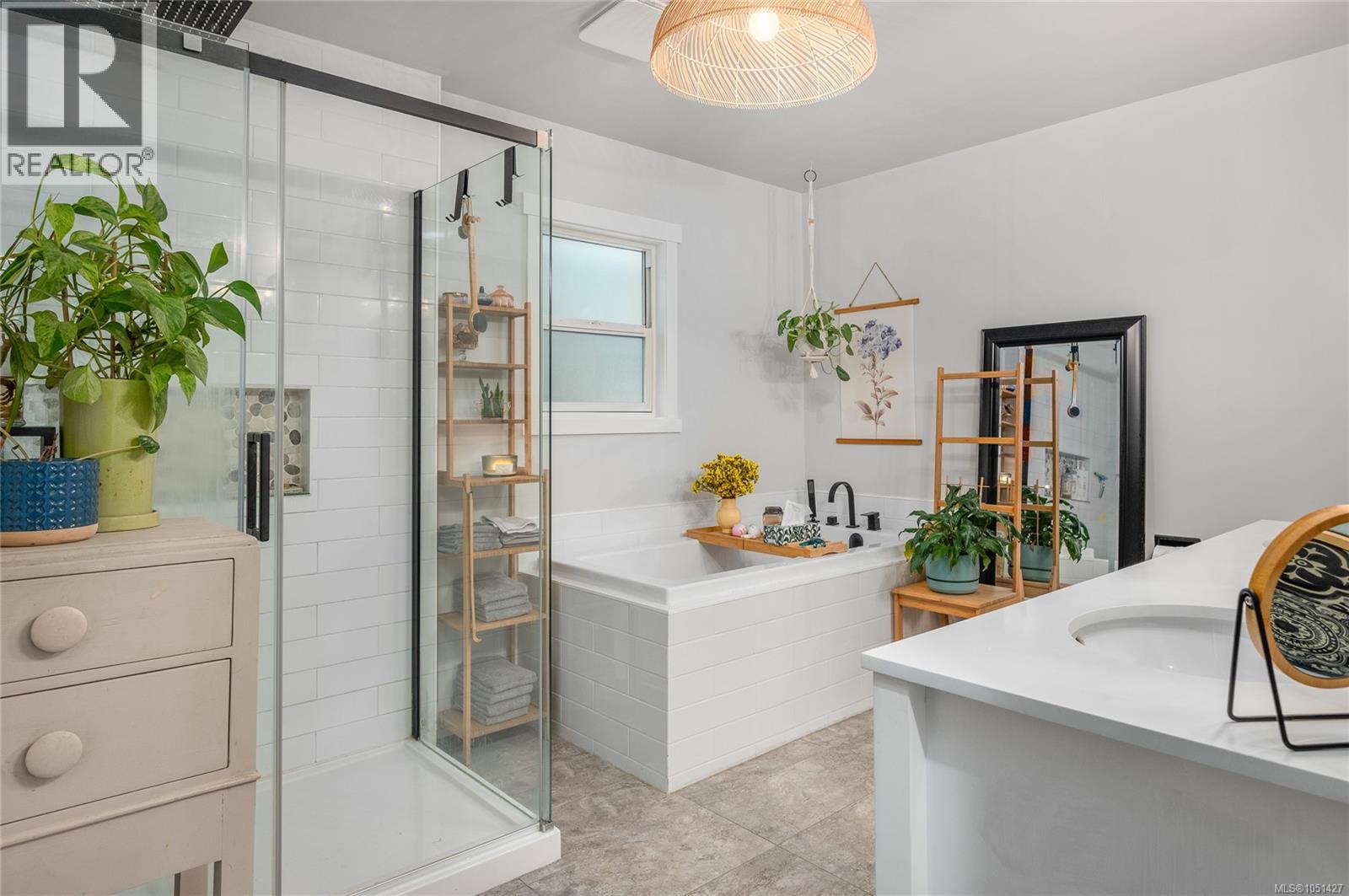 262 Villa Rd - 19