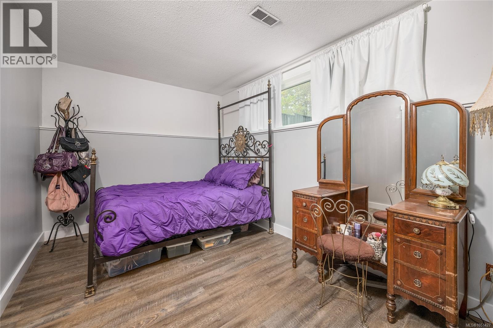 262 Villa Rd - 30