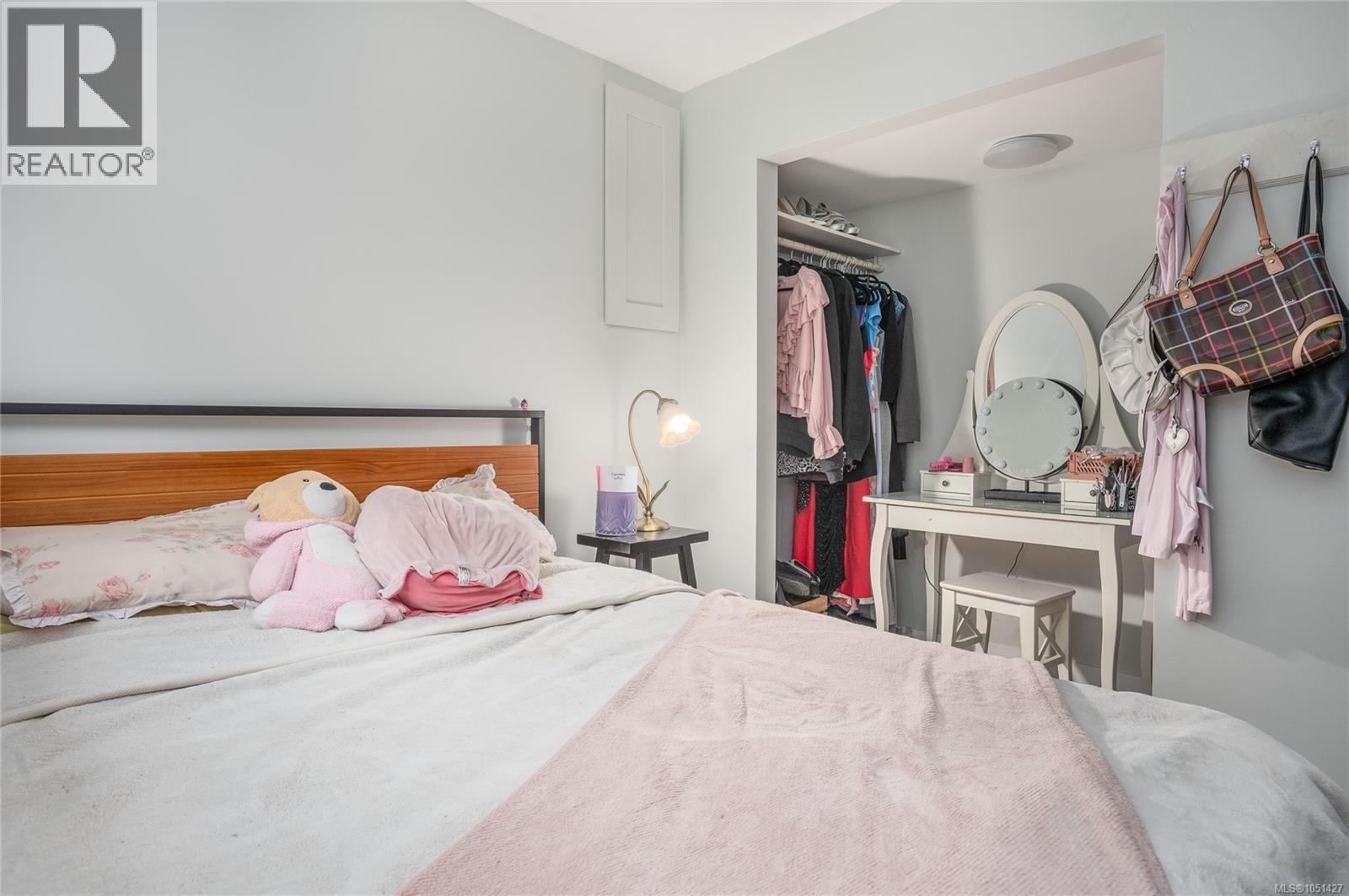 262 Villa Rd - 33