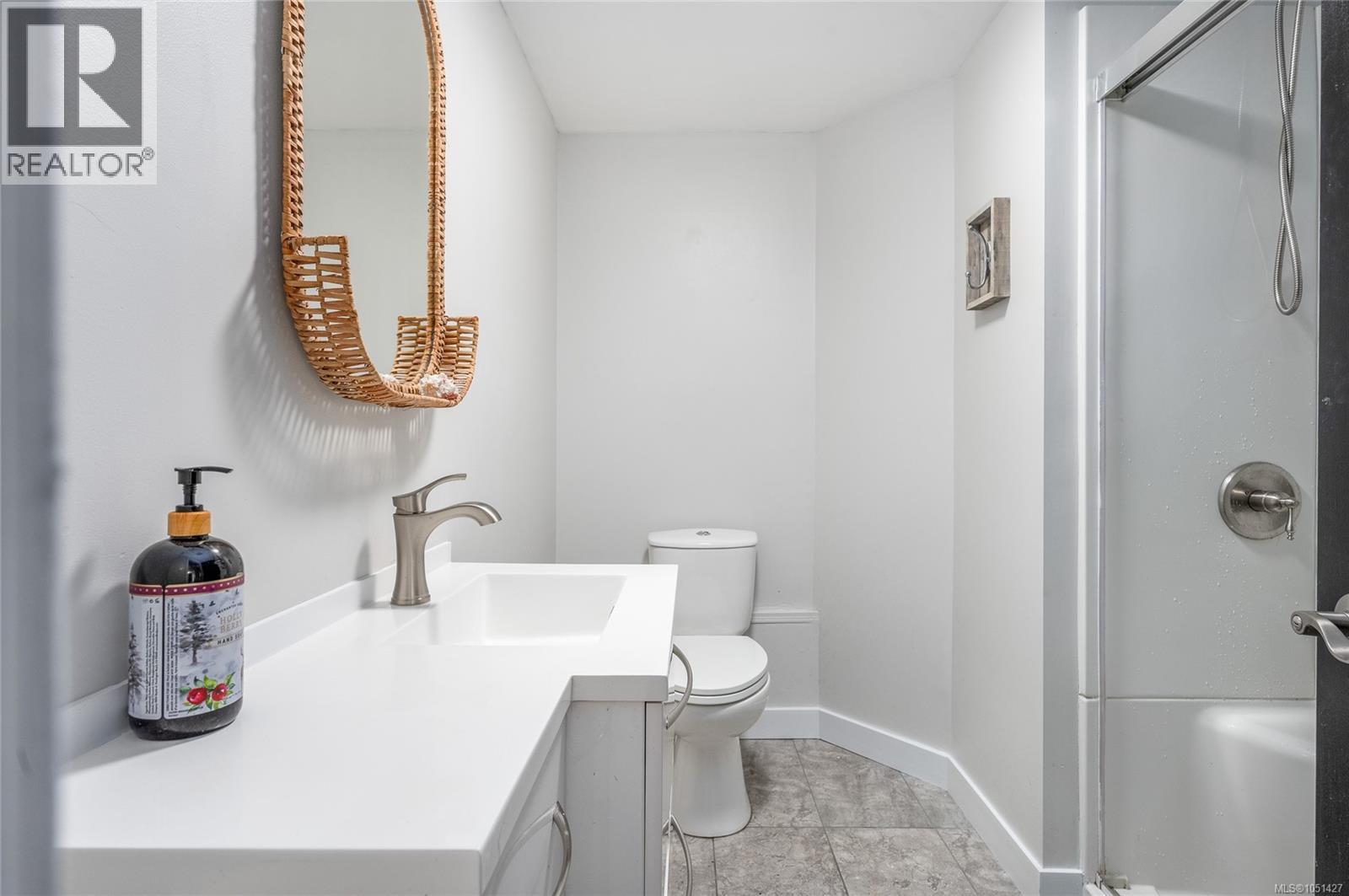 262 Villa Rd - 34