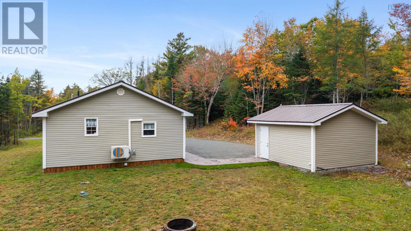 6439 Highway 289 - Image 41