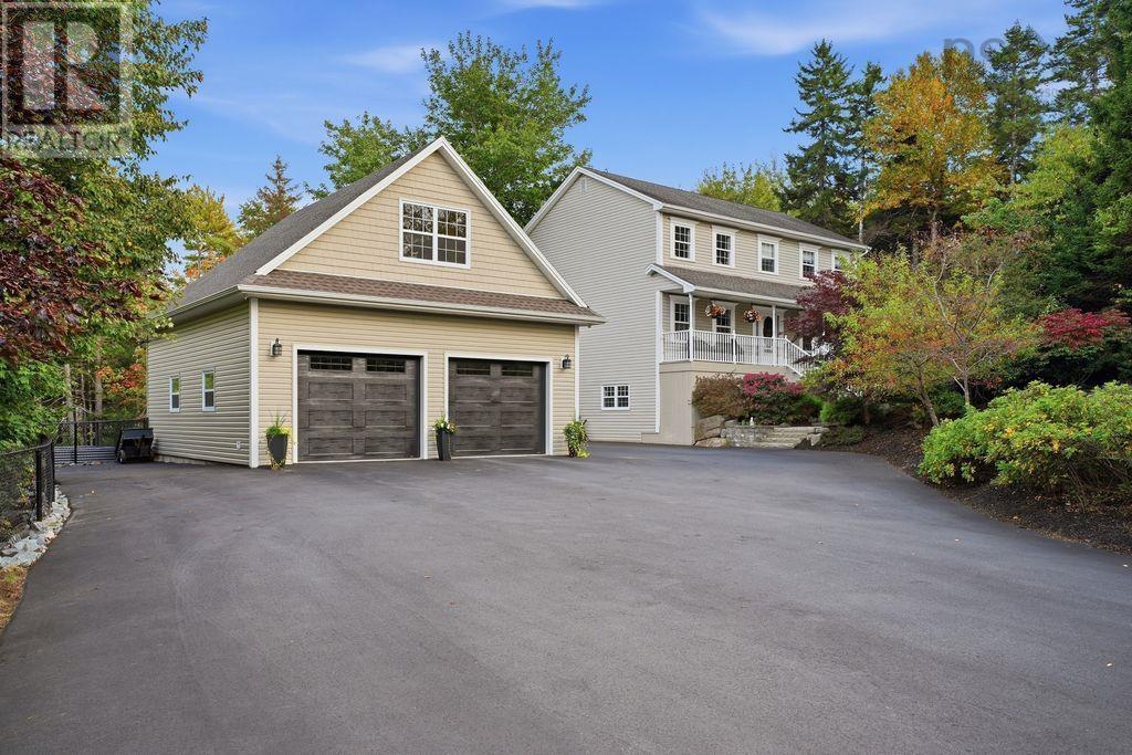 248 Kingswood Drive - 1