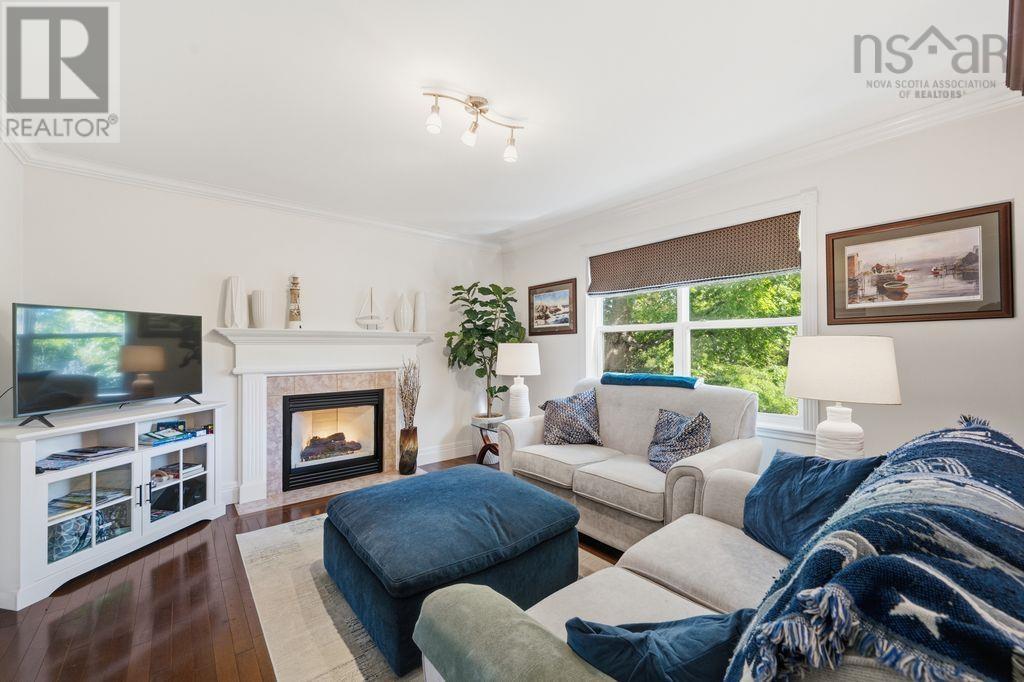 248 Kingswood Drive - Image 16