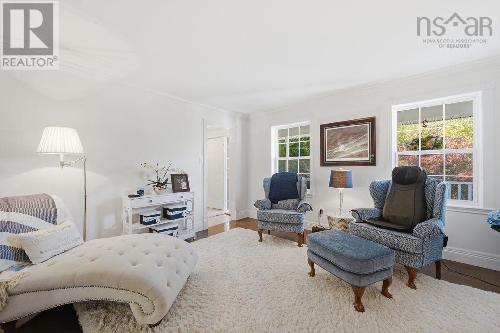 248 Kingswood Drive - Image 17