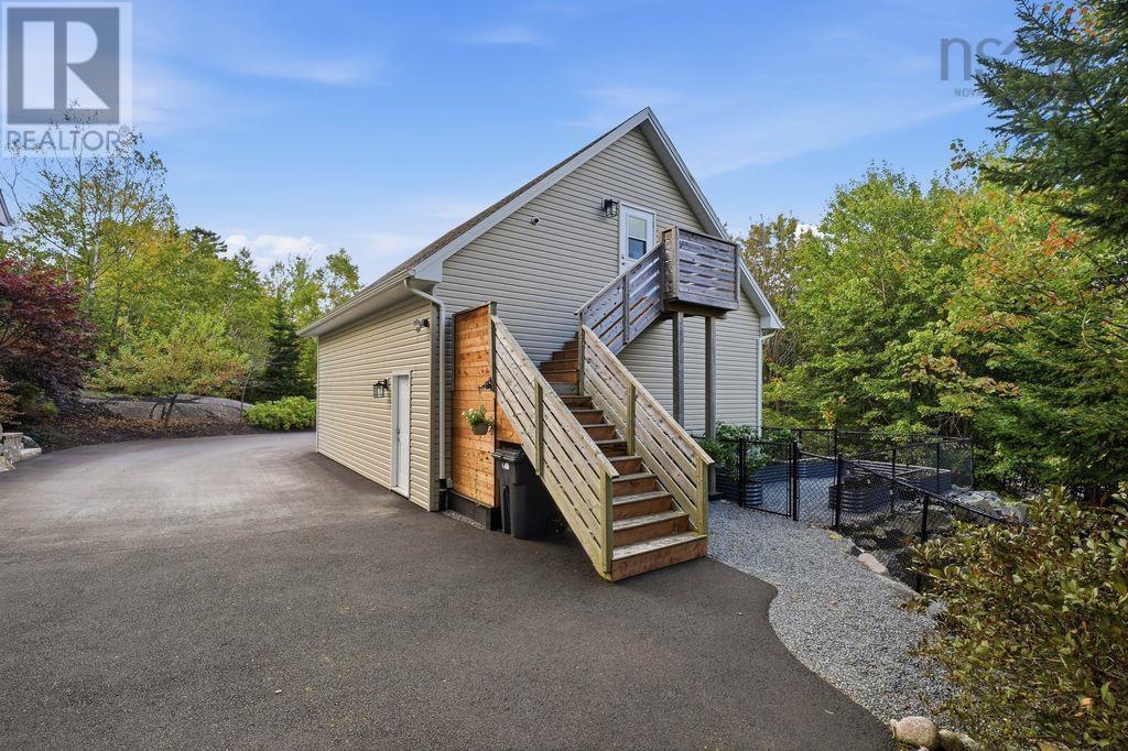 248 Kingswood Drive - Image 41