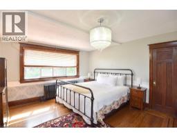 70 Kensington Avenue N, Hamilton, ON L8L7N9 Photo 29