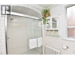 70 Kensington Avenue N, Hamilton, ON L8L7N9 Photo 34