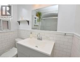 70 Kensington Avenue N, Hamilton, ON L8L7N9 Photo 35