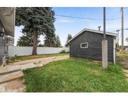 7715 76 Av Nw, Edmonton, AB T6C0H3 Photo 32