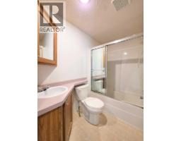 390 Mission Place, Cranbrook, BC V1C6M9 Photo 13