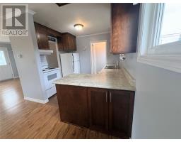 8 Fairview Street thumbnail 10