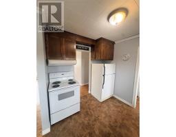 8 Fairview Street thumbnail 11