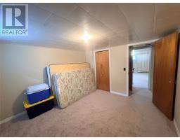 8 Fairview Street thumbnail 23