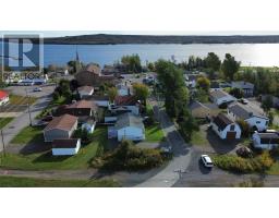 8 Fairview Street thumbnail 32