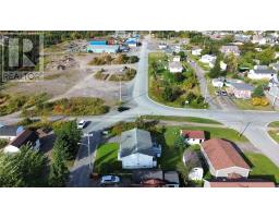 8 Fairview Street thumbnail 36