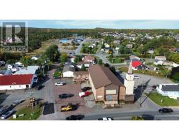 8 Fairview Street thumbnail 37