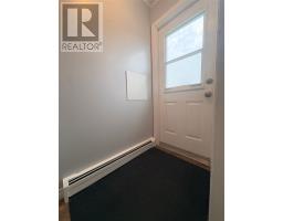 8 Fairview Street thumbnail 7