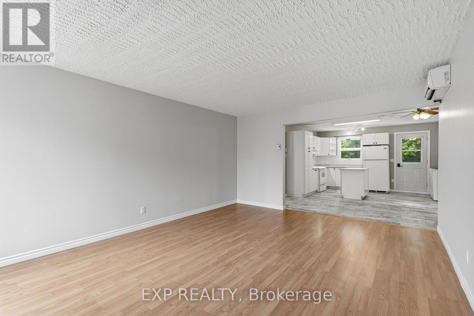 1380 LAURIER STREET - Image 26