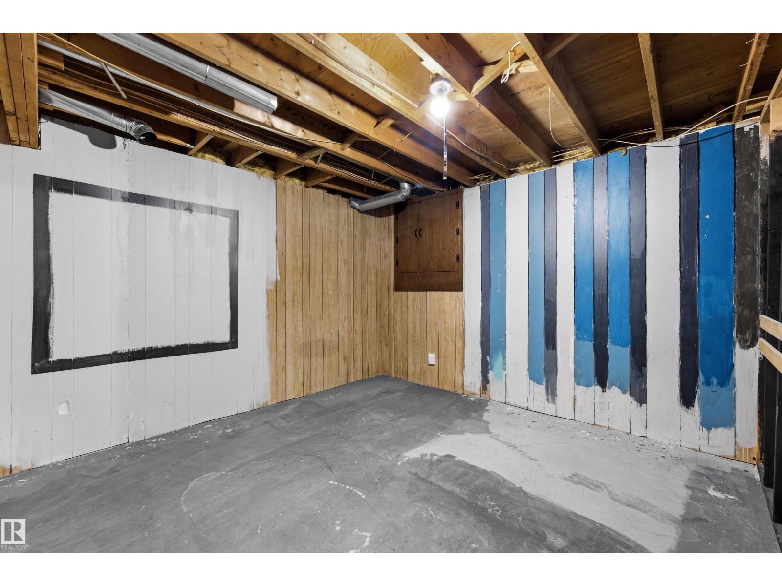 3927 22 AV NW - 16