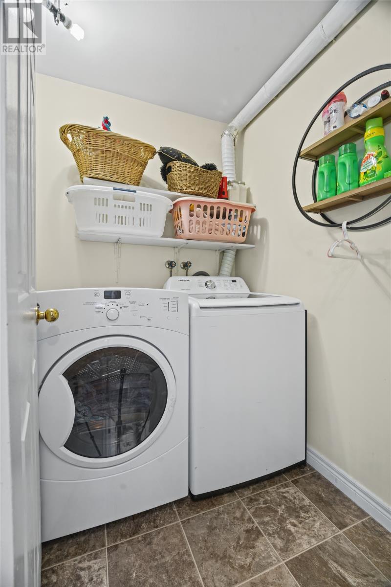 9 Eastbourne Crescent - 24