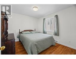 9 Eastbourne Crescent thumbnail 13
