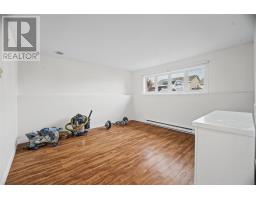 9 Eastbourne Crescent thumbnail 17