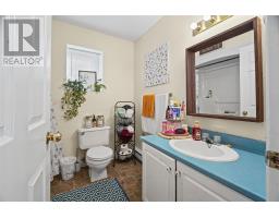 9 Eastbourne Crescent thumbnail 27