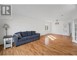 9 Eastbourne Crescent thumbnail 7