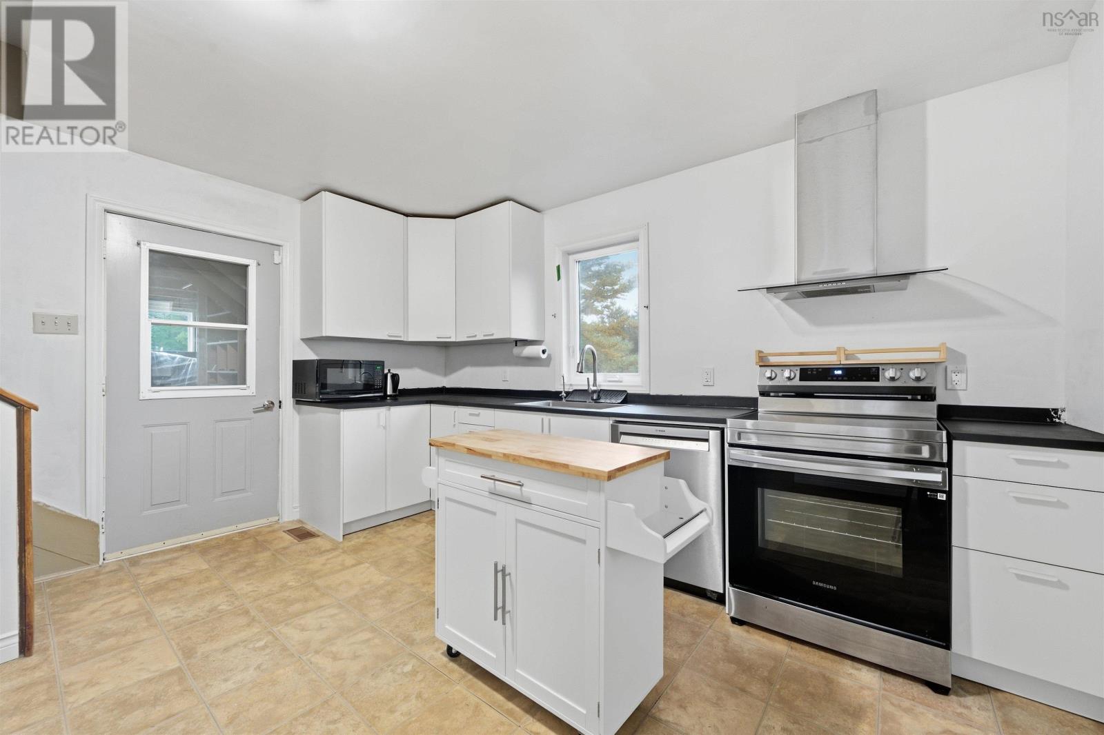 836 East Chezzetcook Road - Image 12