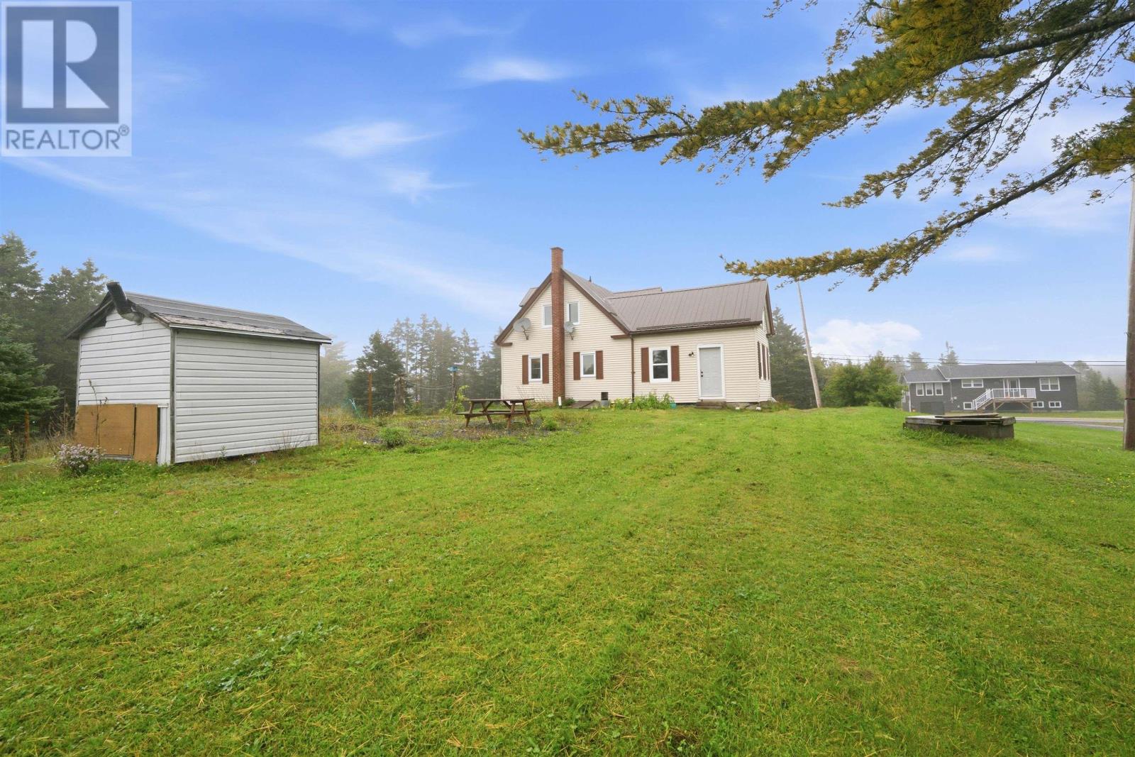 836 East Chezzetcook Road - 37