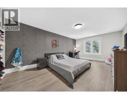 50 Roehampton Court, Kitchener, ON N2A3L1 Photo 32