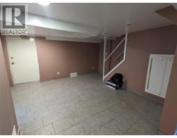 349 Tuscarora Unit# Main, Windsor, ON N9A3L8 Photo 10