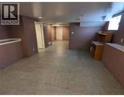 349 Tuscarora Unit# Main, Windsor, ON N9A3L8 Photo 16