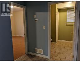Bedroom - 349 Tuscarora Unit# Main, Windsor, ON N9A3L8 Photo 6
