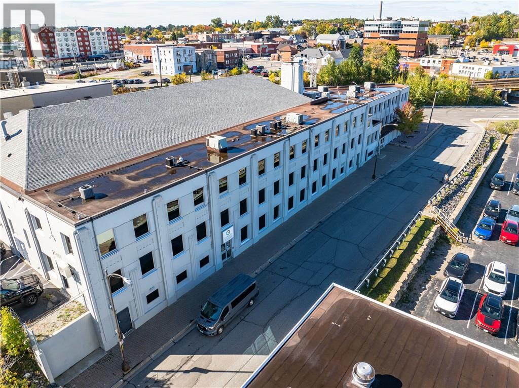 Property for lease at 62 Frood Road Unit# 101