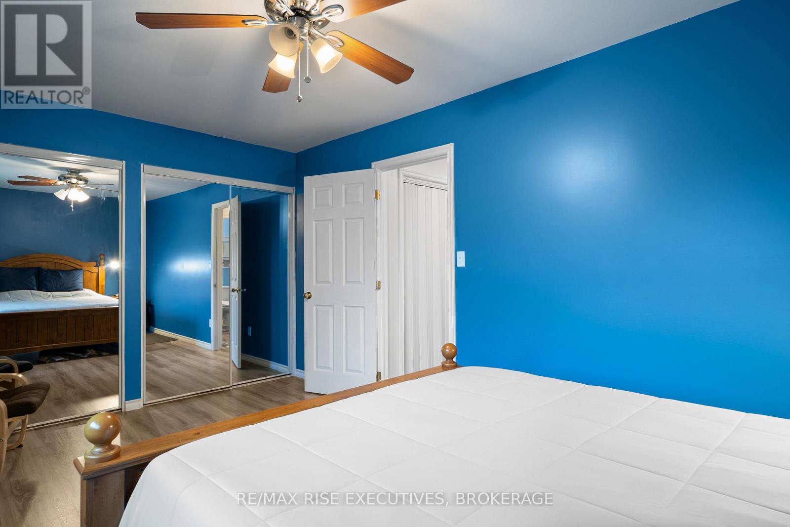 18 CARRIAGE COURT AVENUE - Image 21