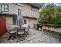 18 Carriage Court Avenue, Kingston, ON K7K5X2 Photo 37