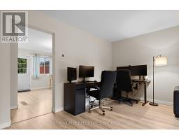 Bedroom - 18 Carriage Court Avenue, Kingston, ON K7K5X2 Photo 6